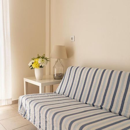 Thalassenia Studios & Apartments 3 Ханиоти Екстериор снимка