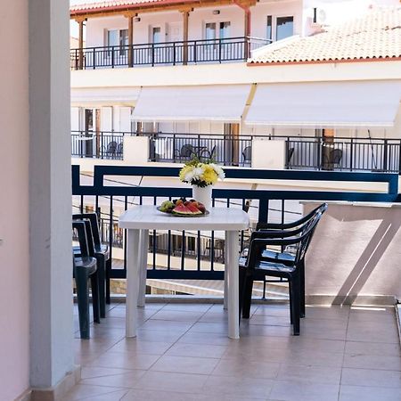 Thalassenia Studios & Apartments 3 Ханиоти Екстериор снимка
